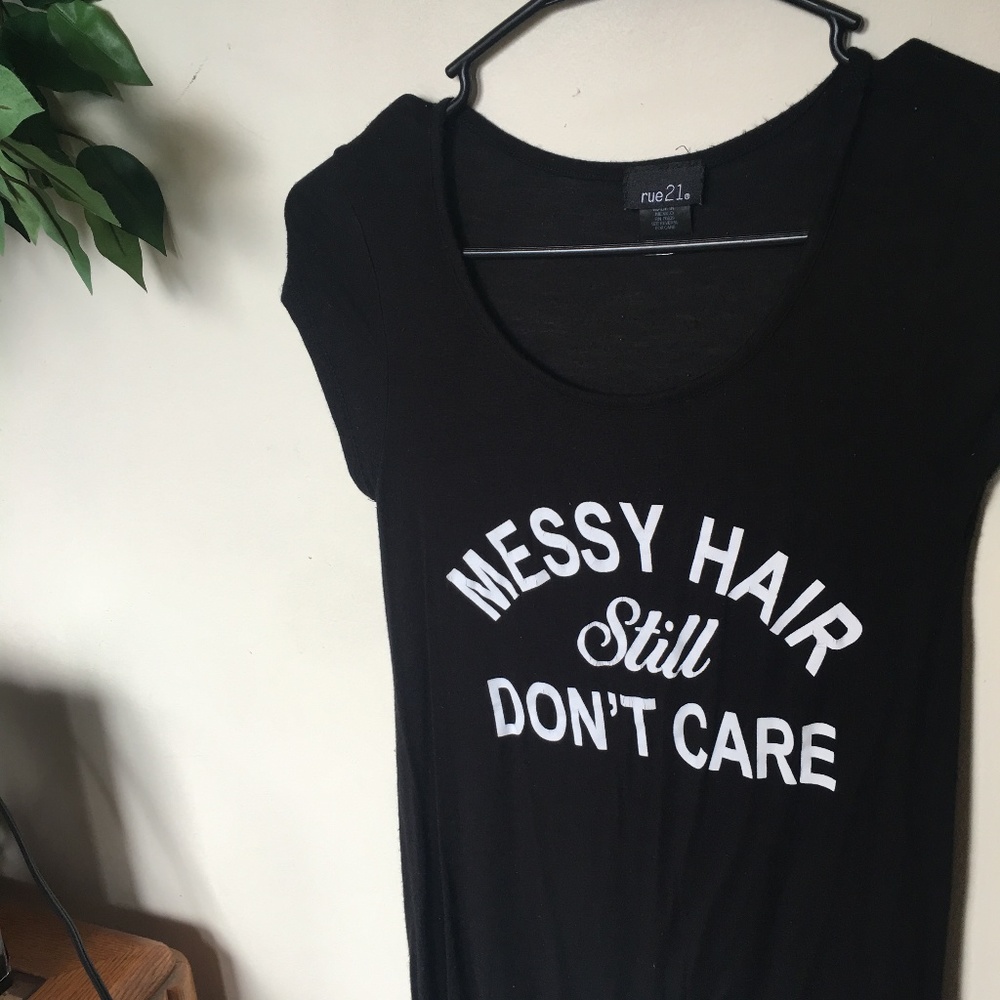 Cute Black rue 21 shirt!!